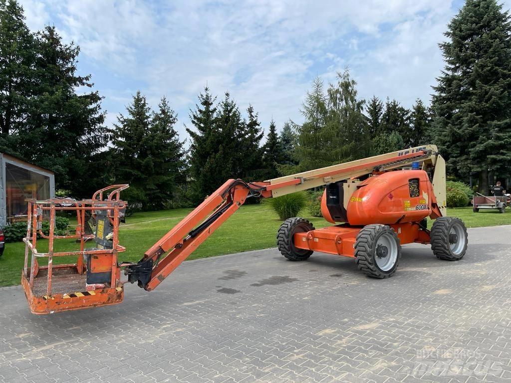 JLG 600 AJ Bomlifte med knækarm
