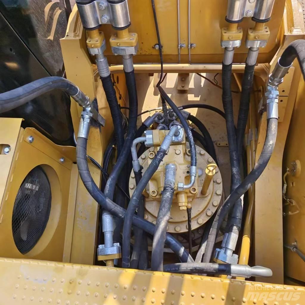 CAT 336 Gravemaskiner på larvebånd