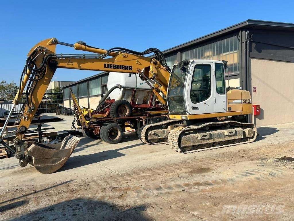 Liebherr R 313 Gravemaskiner på larvebånd