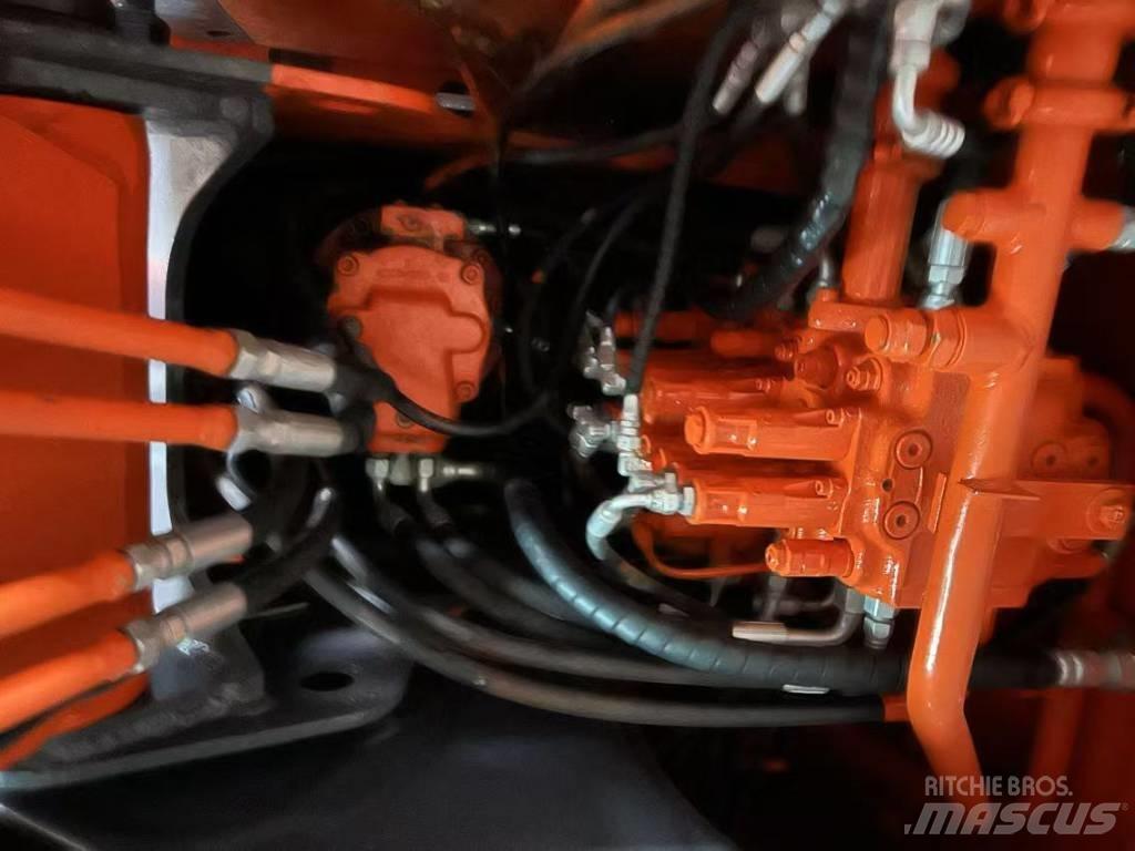 Hitachi ZX 70 Minigravemaskiner