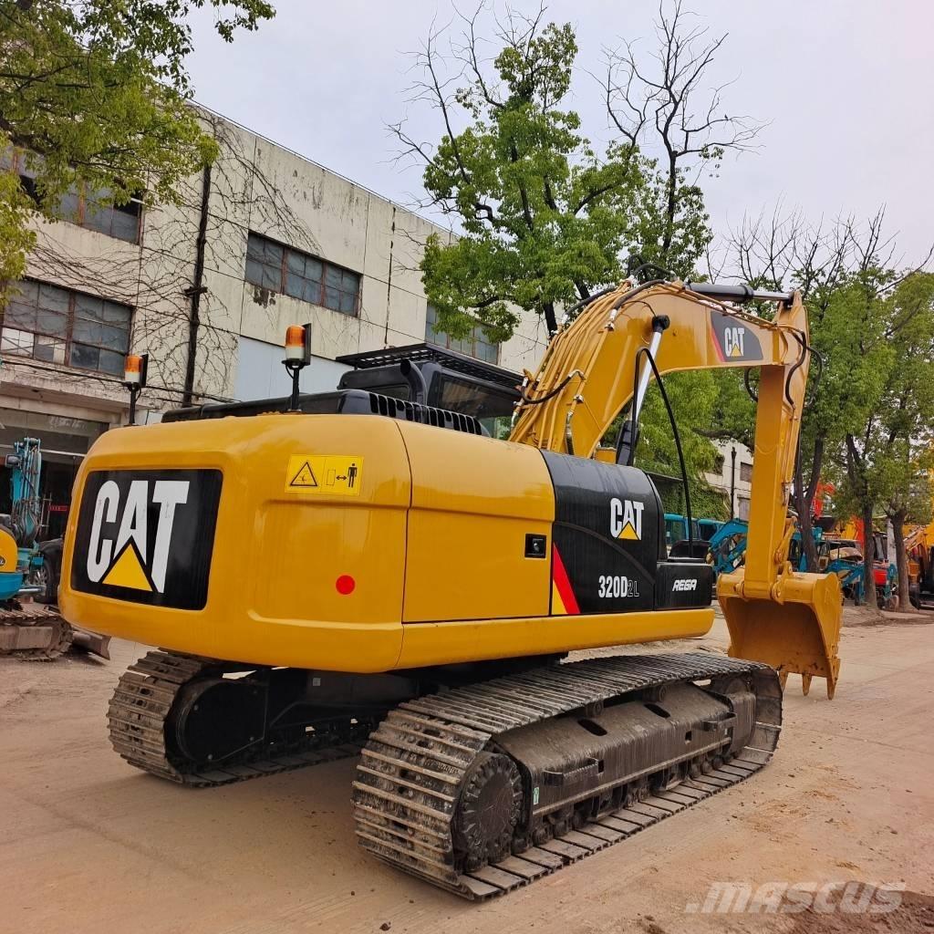 CAT 320 D 2 L Gravemaskiner på larvebånd