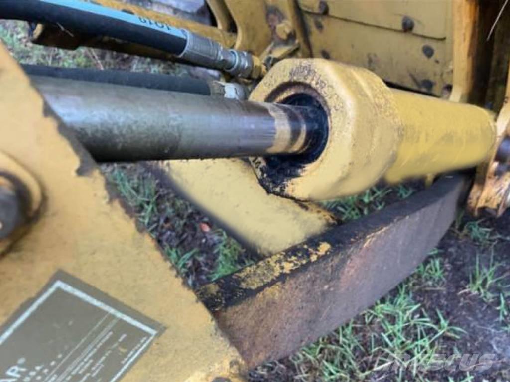 CAT D 5 G Bulldozer på larvebånd