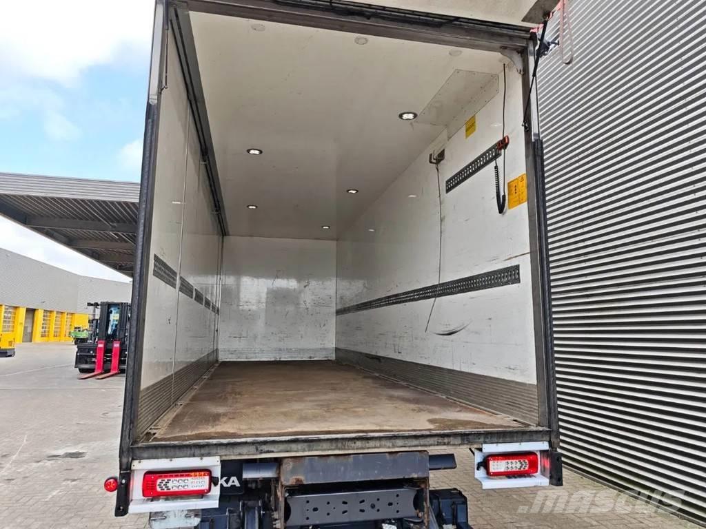 Volvo FM 340 4x2 Fast kasse