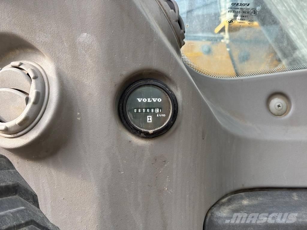 Volvo ECR 235 EL Gravemaskiner på larvebånd