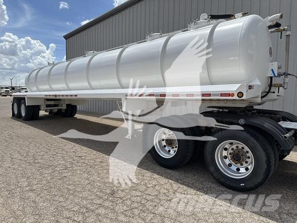 Dragon 130 BBL Semi-trailer med Tank