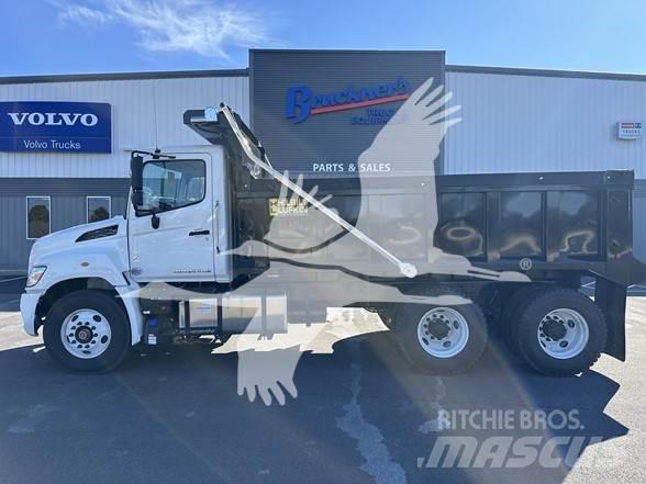 Hino XL8 Lastbiler med tip