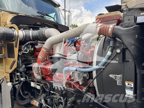 Kenworth W900 Trækkere