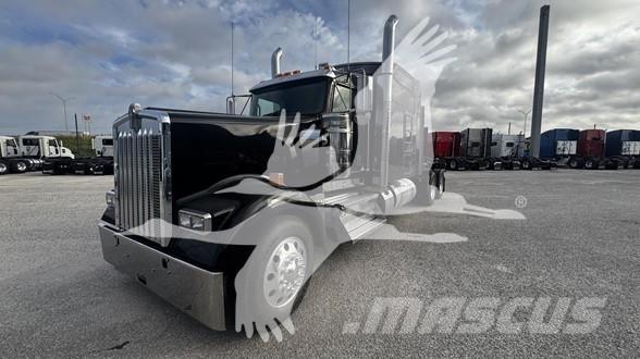 Kenworth W900 Trækkere