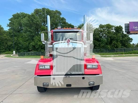 Kenworth W900L Trækkere