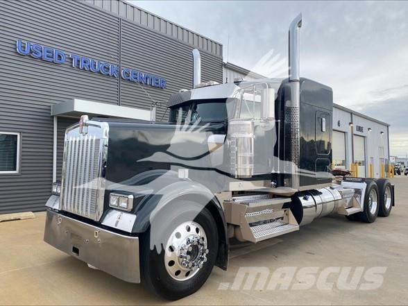 Kenworth W900L Trækkere