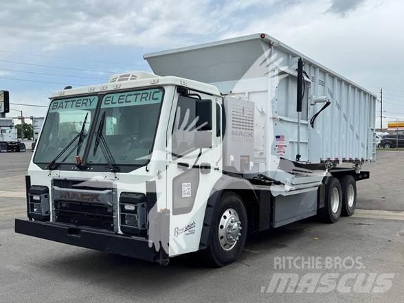 Mack LR64 Entreprenør - Andet