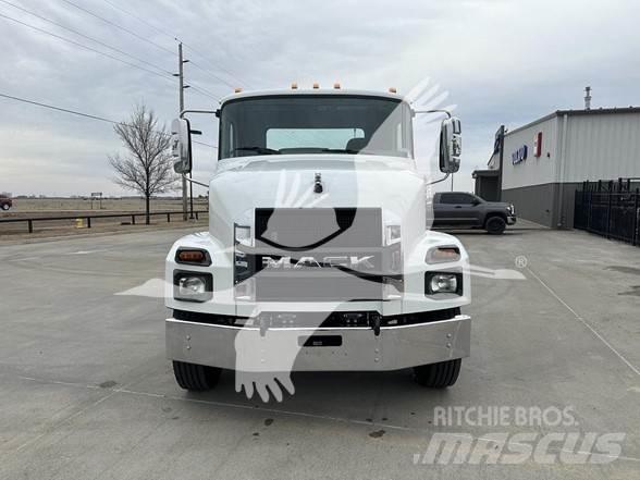 Mack MD6 Entreprenør - Andet