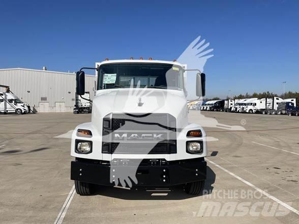 Mack MD6 Entreprenør - Andet