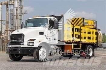 Mack MD6 Entreprenør - Andet