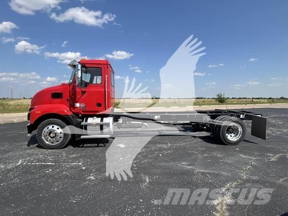 Mack MD6 Chassis