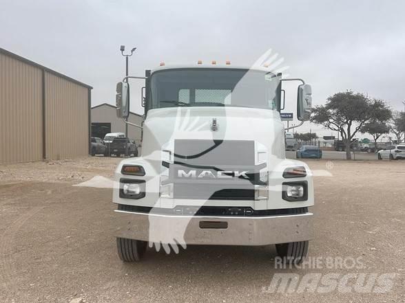 Mack MD6 Entreprenør - Andet
