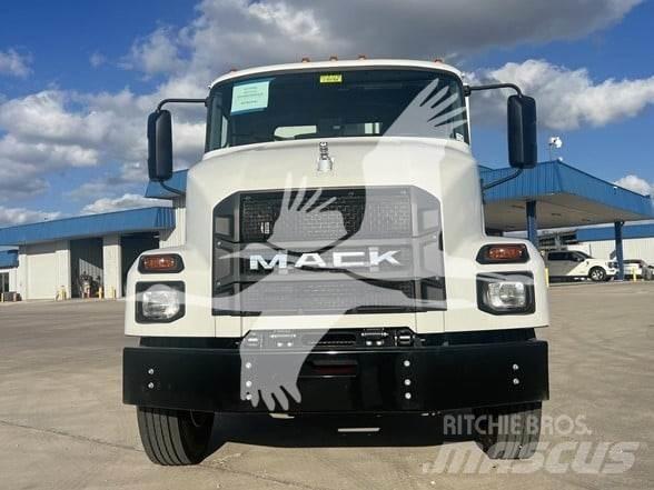 Mack MD6 Renovationslastbiler