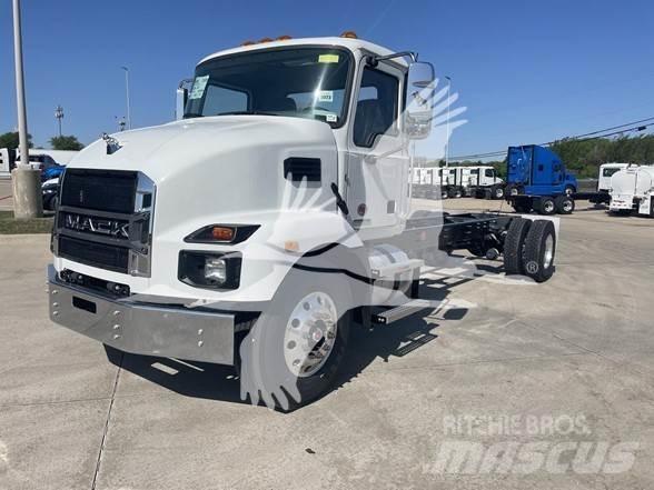 Mack MD6 Trækkere