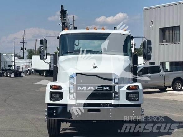 Mack MD6 Entreprenør - Andet