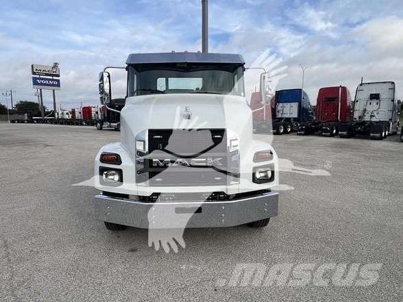 Mack MD6 Entreprenør - Andet