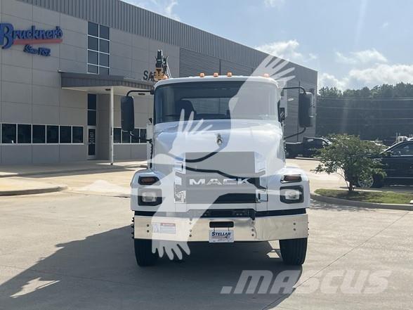 Mack MD6 Entreprenør - Andet