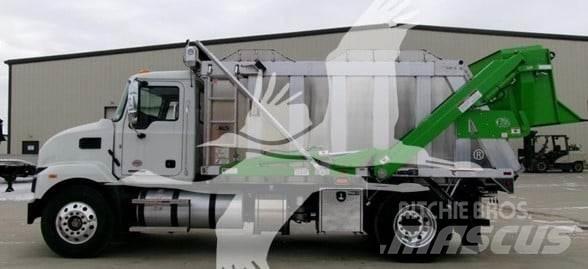 Mack MD7 Entreprenør - Andet