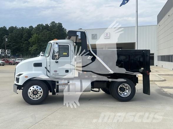 Mack MD7 Lastbiler med tip