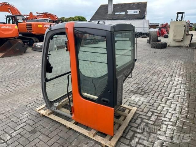 Hitachi ZX 70 Gravemaskiner på larvebånd