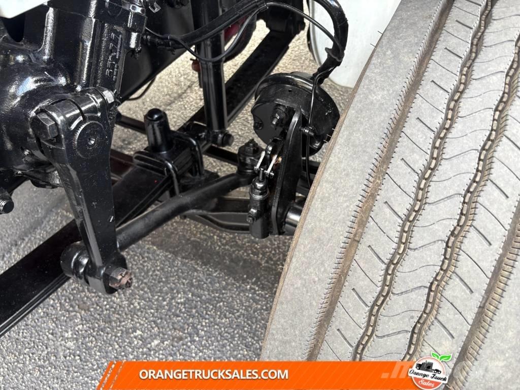 Freightliner M2 Lastbiler med tip