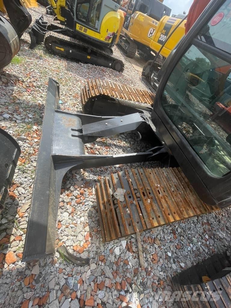 Hitachi ZX 70 Gravemaskiner på larvebånd
