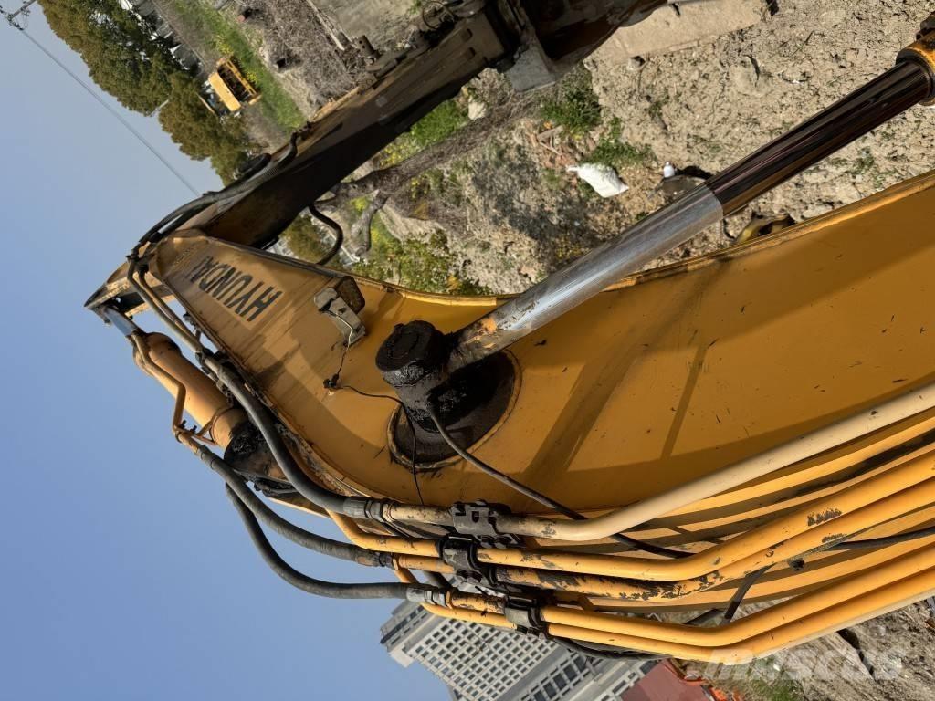 Hyundai R 150 W-9 Gravemaskiner på hjul