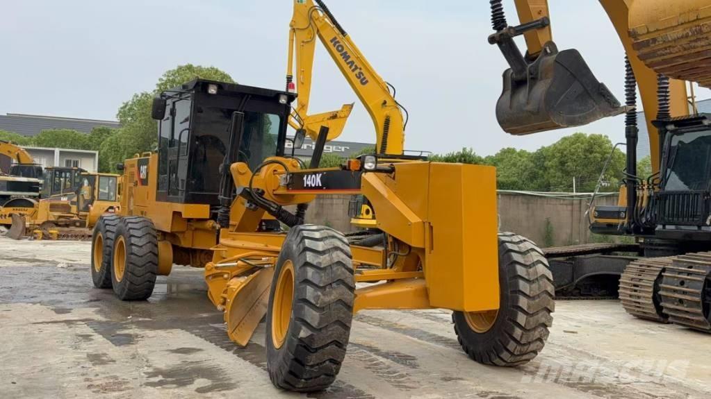 CAT 140 K Vejhøvle / Gradere