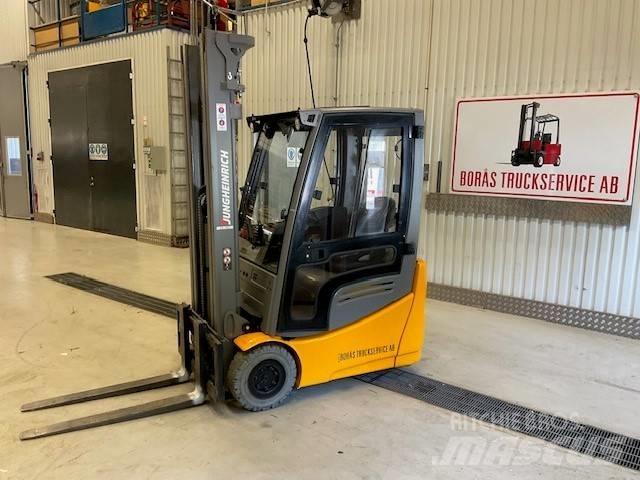 Jungheinrich EFG 215 El gaffeltrucks