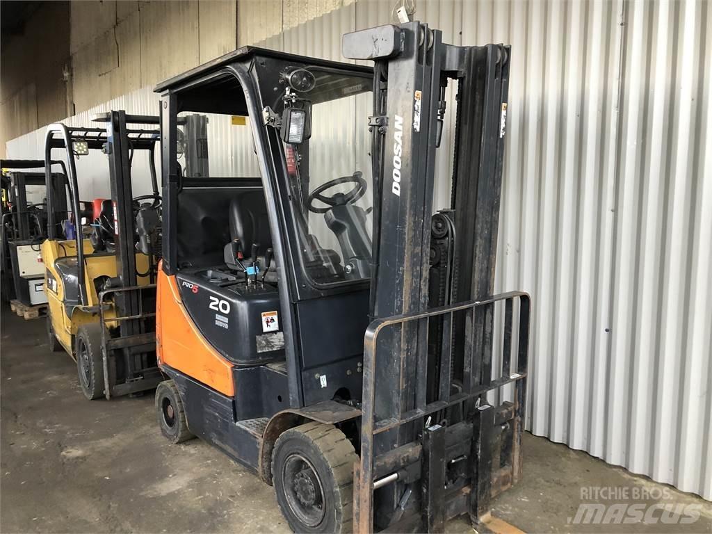 Doosan G20 SC-5 LPG gaffeltrucks