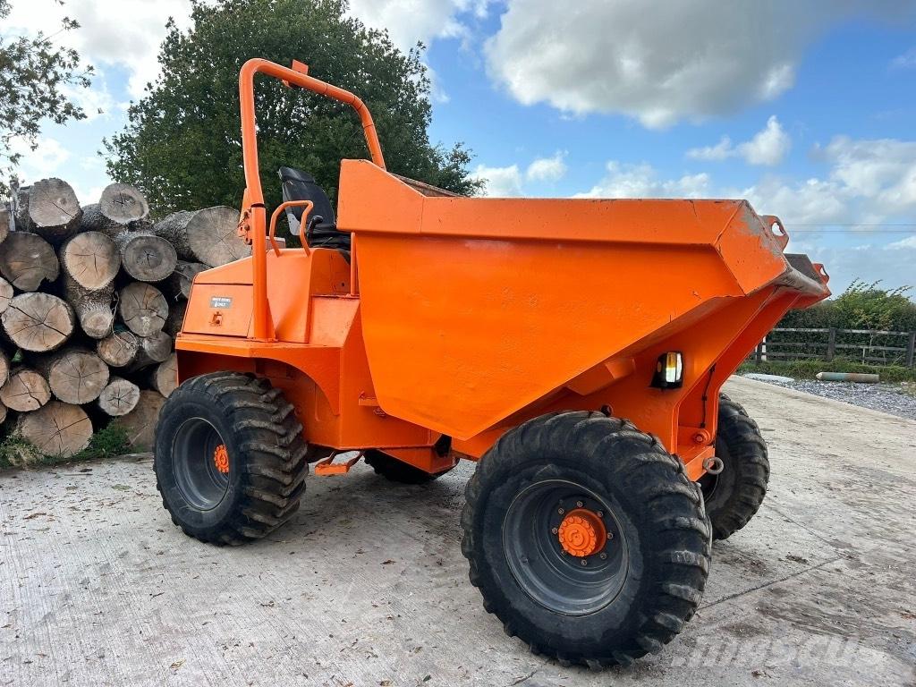 Ausa D 1000 AP Dumpere
