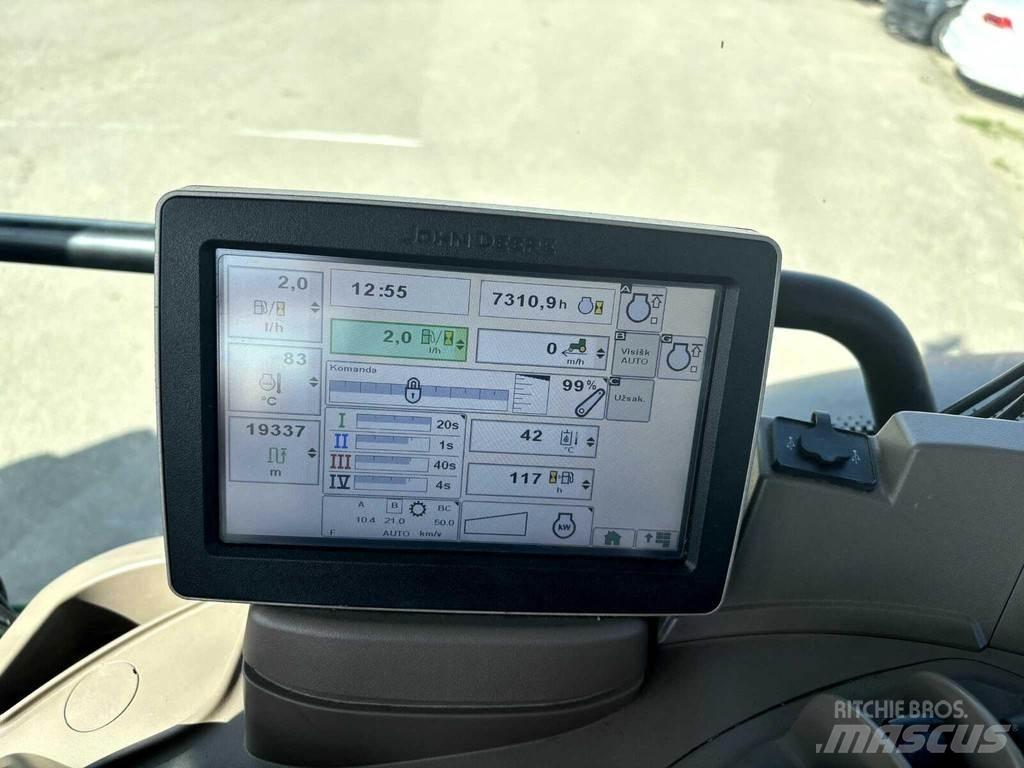 John Deere 6150R Traktorer