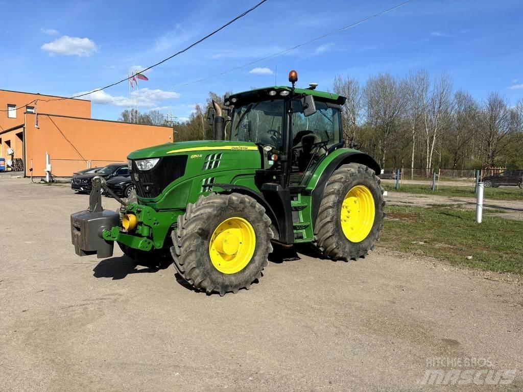 John Deere 6150R Traktorer