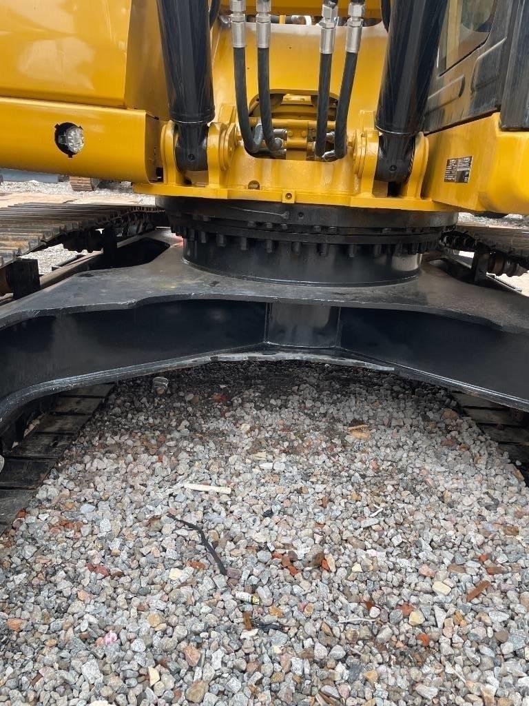 CAT 323GX Midi-gravemaskiner 7t - 12t