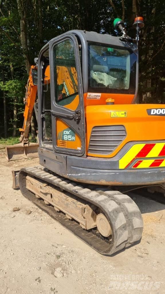Doosan DX 85 R-3 Midi-gravemaskiner 7t - 12t