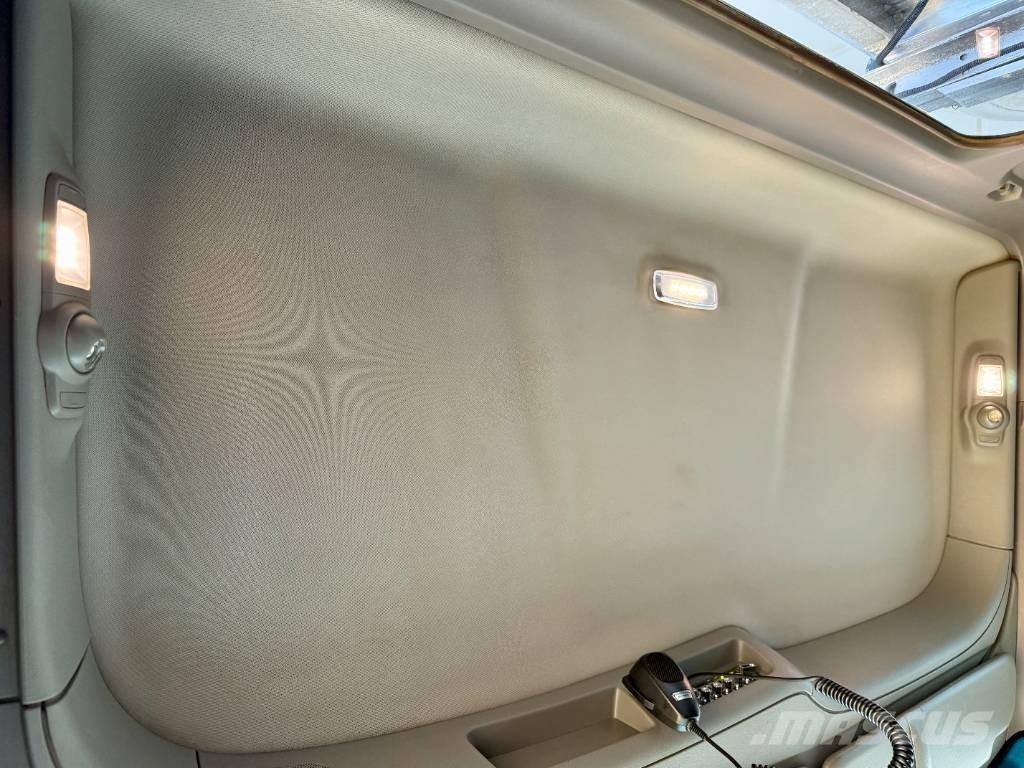 Peterbilt 567 Trækkere