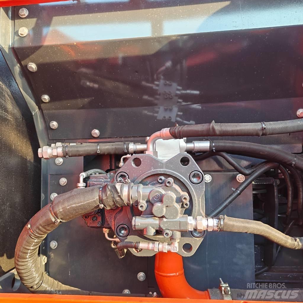 Doosan DX225LC-9C Gravemaskiner på larvebånd
