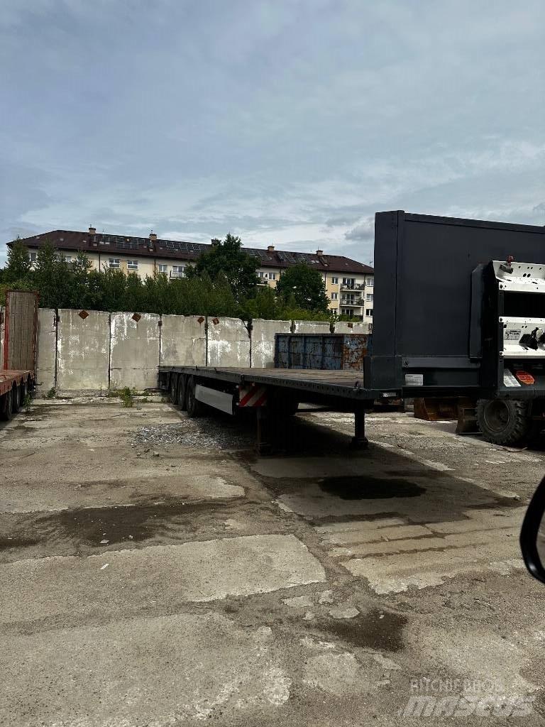 Krone SD Semi-trailer med lad/flatbed