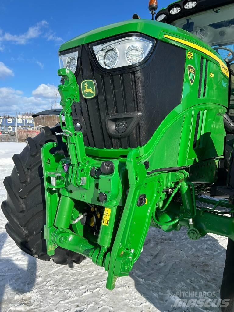 John Deere 6R 250 Traktorer