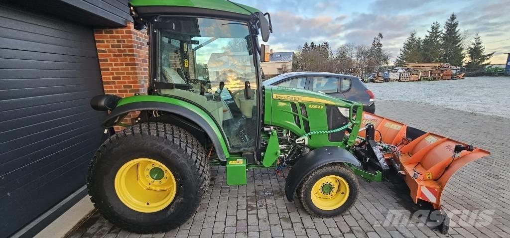 John Deere 4052 R Traktorer
