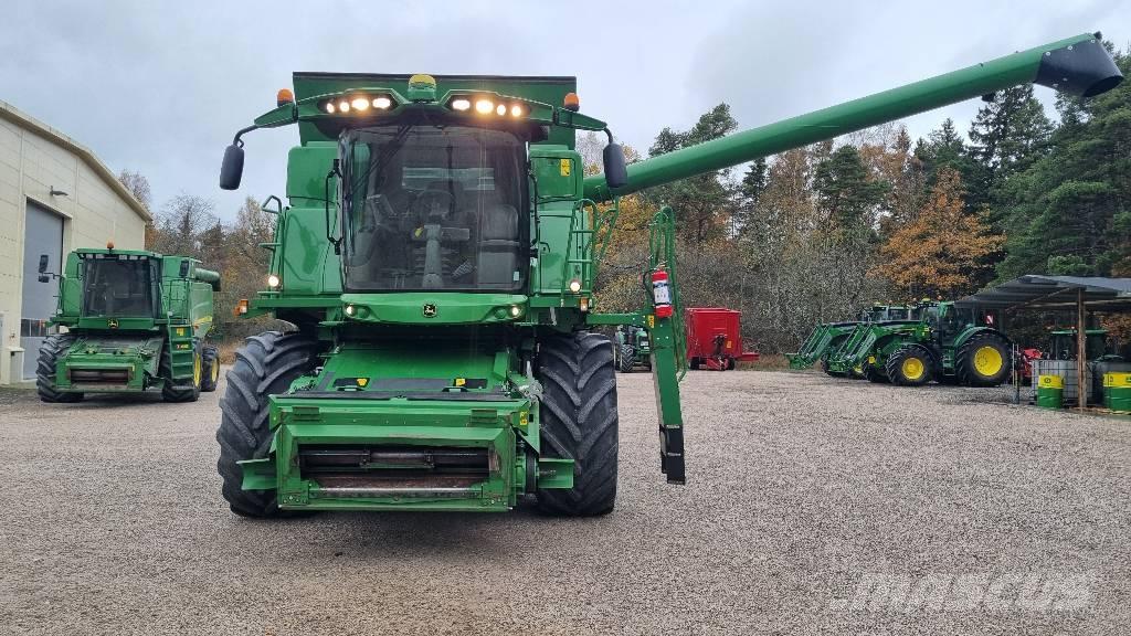John Deere T 670 i Mejetærskere