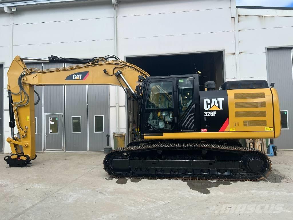 CAT 326 F L Gravemaskiner på larvebånd