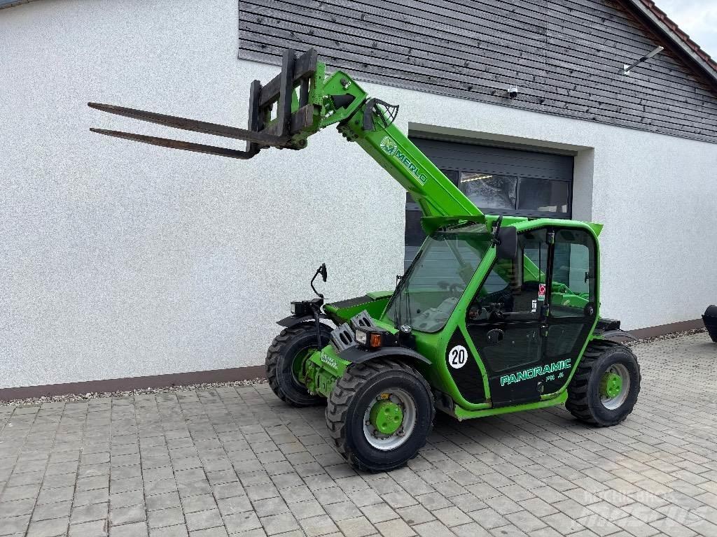 Merlo P 25.6 Teleskoplæssere