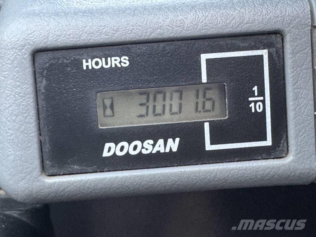 Doosan DX 63-3 Gravemaskiner på larvebånd