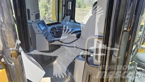 CAT D9T Bulldozer på larvebånd