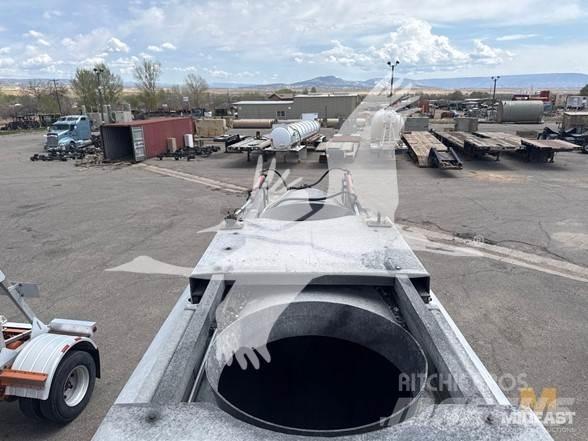 Heil  Semi-trailer med Tank
